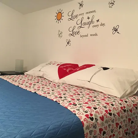 شقة La Casetta Di Andrea & Vale *