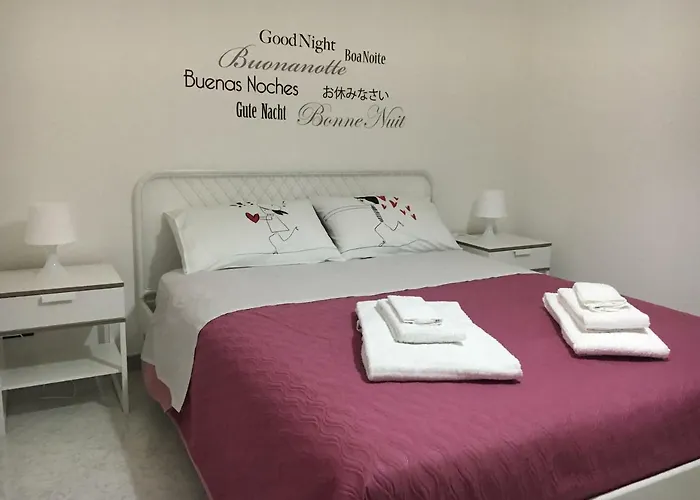 La Casetta Di Andrea & Vale Apartmán